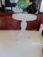 Bijzettafel Wit Metaal - Uniek Design Pols potten, Huis en Inrichting, Tafels | Bijzettafels, Metaal of Aluminium, Zo goed als nieuw