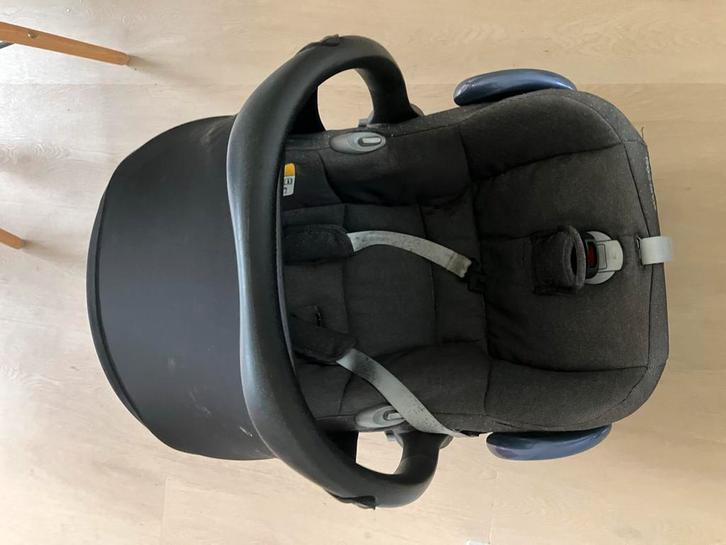 Maxi-Cosi + Beugels Lovens Bakfiets, Kinderen en Baby's, Autostoeltjes, Gebruikt, Maxi-Cosi, 0 t/m 13 kg, Autogordel, Ophalen of Verzenden
