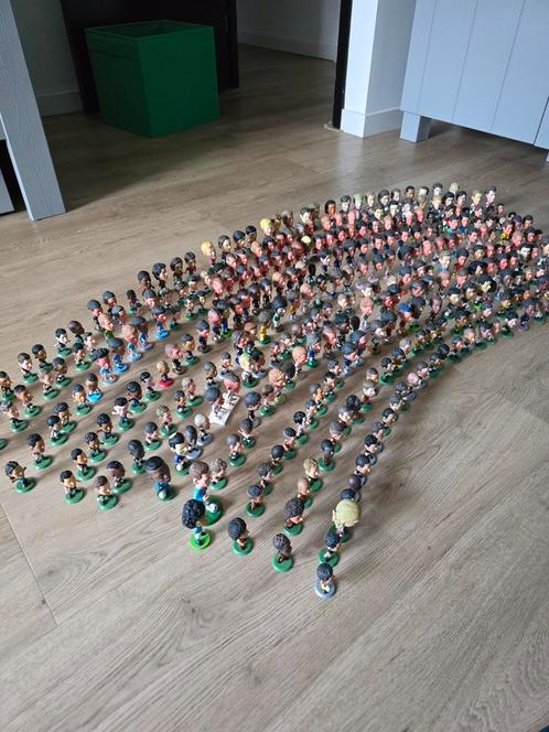 330 voetbalpoppen o.a. soccerstarz Gullit, Koeman, Zidane, Kinderen en Baby's, Speelgoed | Poppen, Zo goed als nieuw, Ophalen of Verzenden