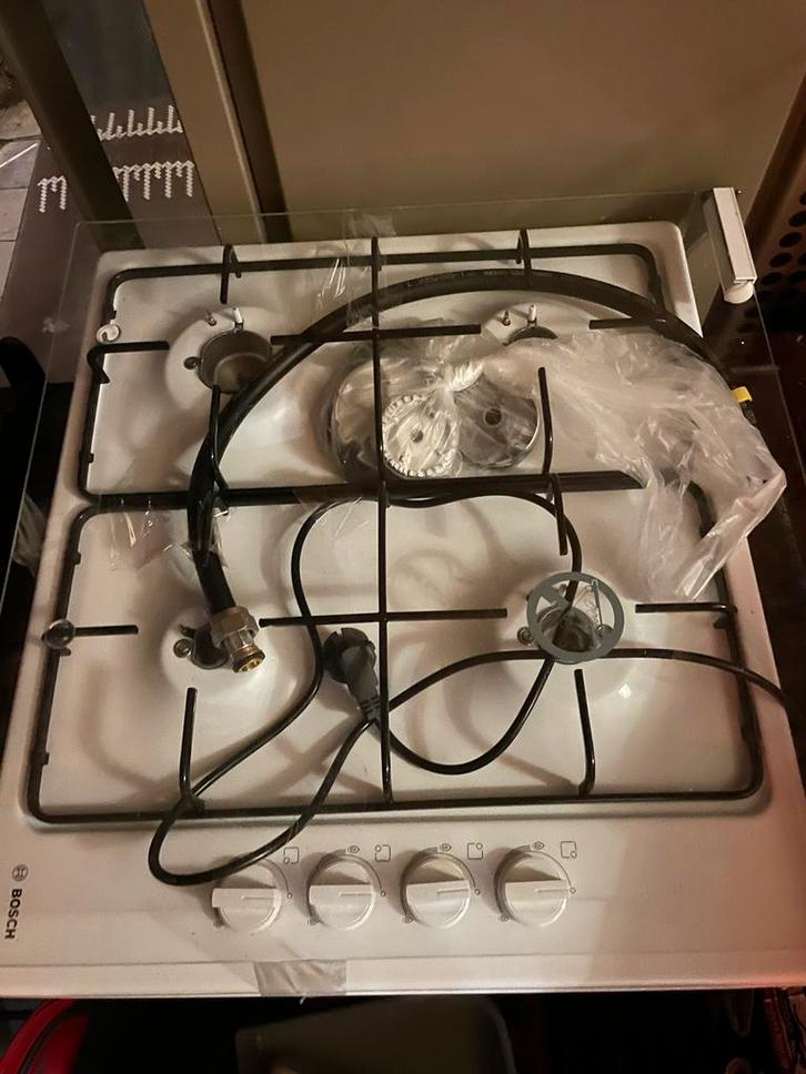BOSCH GAS KOOKPLAAT, Witgoed en Apparatuur, Kookplaten, Zo goed als nieuw, Vrijstaand, Gas, 4 kookzones, Ophalen
