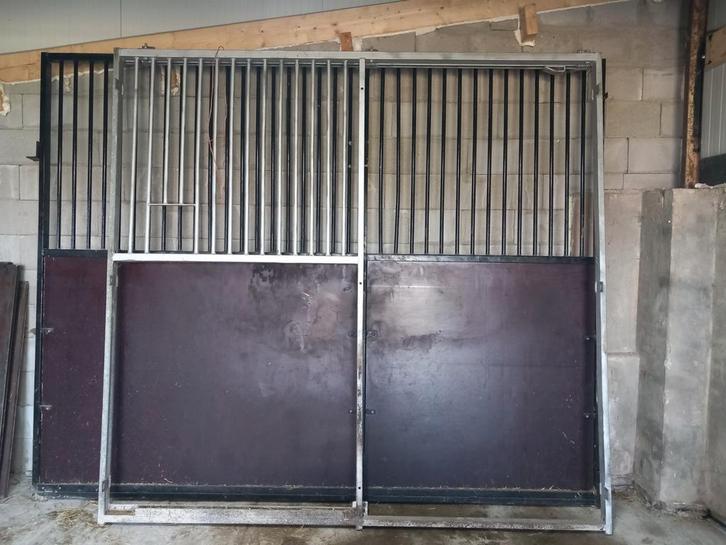 Paardenbox voorwand en tussenwand, Dieren en Toebehoren, Stalling en Weidegang, Stalling, 1 paard of pony