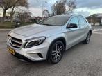 Mercedes-Benz GLA 180 / automaat / navi / cruise.control / c, Auto's, Mercedes-Benz, 136 pk, 700 kg, Leder en Stof, Bedrijf