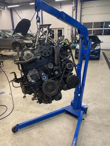 volvo motor 2,3 T5 gereviseerd 5 cylinder  beschikbaar voor biedingen