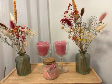 Droogbloemen in vaas beschikbaar voor biedingen