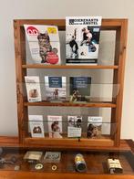 Houten wandrek voor folders / Folderrek / display, Ophalen, Gebruikt