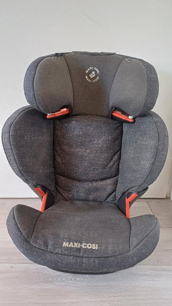 Maxi Cosi Rodifix, Kinderen en Baby's, Autostoeltjes, Zo goed als nieuw, Maxi-Cosi, 15 t/m 36 kg, Isofix, Verstelbare rugleuning