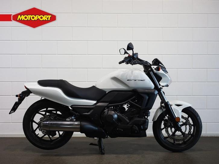 Honda CTX 700 N DCT (bj 2015), Motoren, Motoren | Honda, Bedrijf, Toermotor, 12 t/m 35 kW