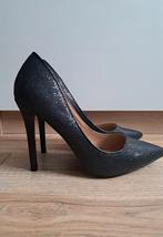Nieuw prachtig schoenen 39, Schoenen met lage hakken, Zwart, Nieuw, Ophalen of Verzenden