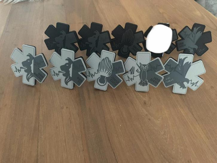 KMar HRB GBB BSB ZHKH Medic patches los en per set, Verzamelen, Militaria | Algemeen, Marechaussee, Hulzen of Bodemvondsten, Nederland