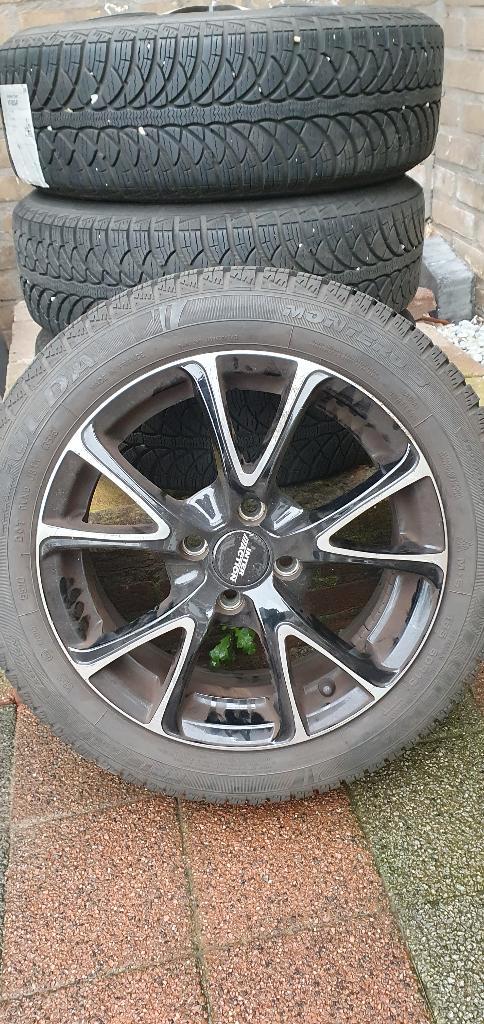 Lichtmetalen velgen met winterbanden, Auto-onderdelen, Banden en Velgen, Banden en Velgen, Winterbanden, 15 inch, 165 mm, Personenwagen