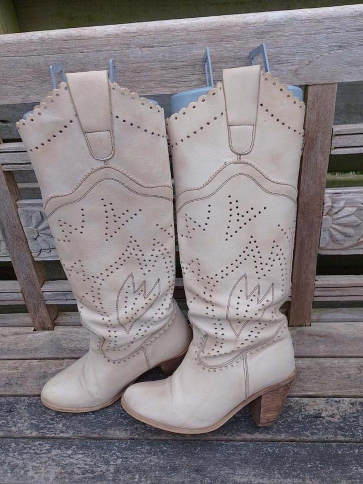 Super hippe leren boho ibiza hippie laarzen maat 38, Kleding | Dames, Schoenen, Zo goed als nieuw, Beige, Ophalen