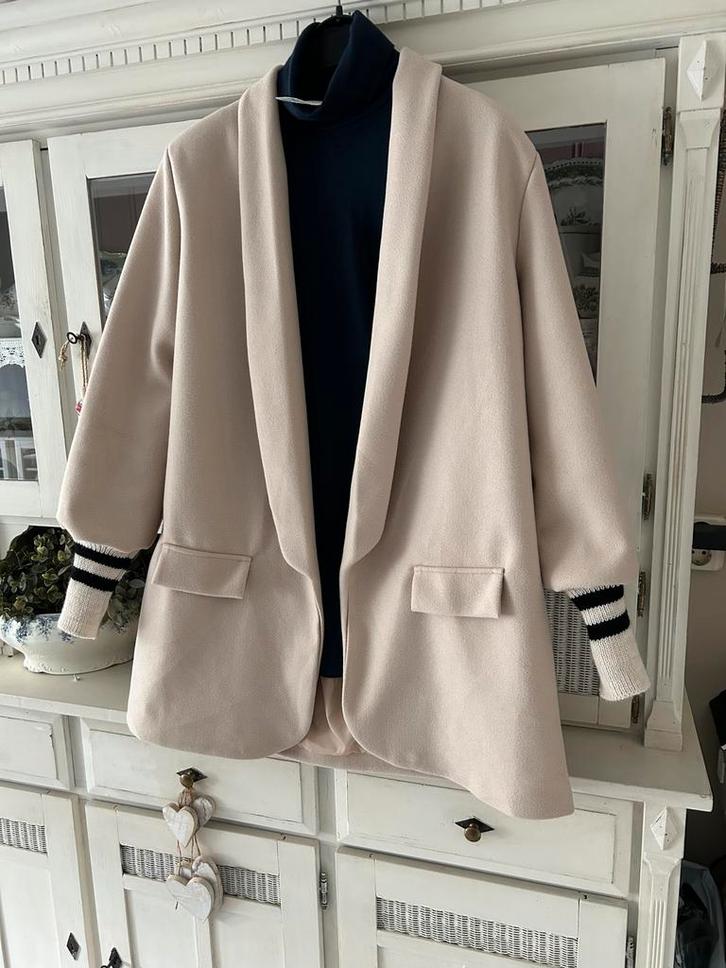 Blazercoat, Kleding | Dames, Grote Maten, Zo goed als nieuw, Beige, Ophalen of Verzenden