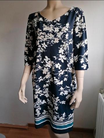 's Oliver jurk maat 44 blauw-wit-beige/ S. Oliver/ bloemen beschikbaar voor biedingen
