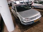 Volkswagen Golf 1.6 74KW 2000 Grijs apk tot 2027, Stof, Zwart, 4 cilinders, 100 pk