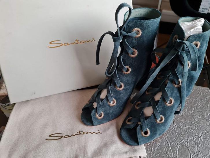Santoni schoenen 38,5, Nieuw! (ook Acne, Gucci,Sandro, Reiss, Kleding | Dames, Schoenen, Nieuw, Hoge laarzen, Blauw, Ophalen of Verzenden