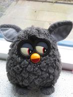 Furbie Furby Famosa 2013 Hasbro KNUFFEL donkergrijs 17 cm, Ophalen of Verzenden, Zo goed als nieuw