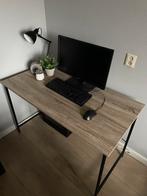 Bureau met houten blad en zwarte poten, Ophalen, Zo goed als nieuw, Bureau