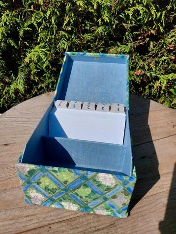 Vintage Kaartenbakje beschikbaar voor biedingen