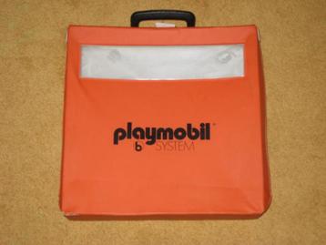 Playmobil koffer Vintage Playmobil systeem + 50 poppetjes beschikbaar voor biedingen