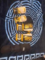 Kickboks spullen - Handschoenen en scheenbeschermers, Gebruikt, Overige, Vechtsportbescherming, Maat M