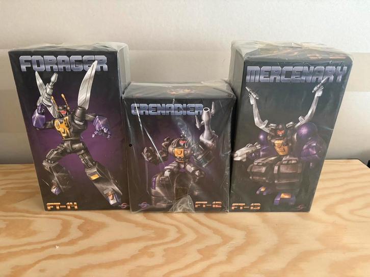 Fans Toys Transformers MP FT 12 / 13 / 14  Insecticons MISB, Verzamelen, Transformers, Nieuw, G1, Decepticons, Ophalen of Verzenden