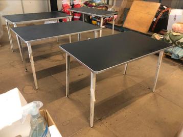 4x Friso Kramer Reform tafel beschikbaar voor biedingen