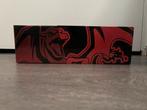 Pokemon Charizard 25th Anniversary Premium Collectin Box, Ophalen of Verzenden, Nieuw