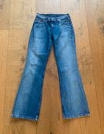 Levi’s dames flair jeans - spijkerbroek maat 27 - 32, Blauw, Ophalen of Verzenden, Zo goed als nieuw, W27 (confectie 34) of kleiner