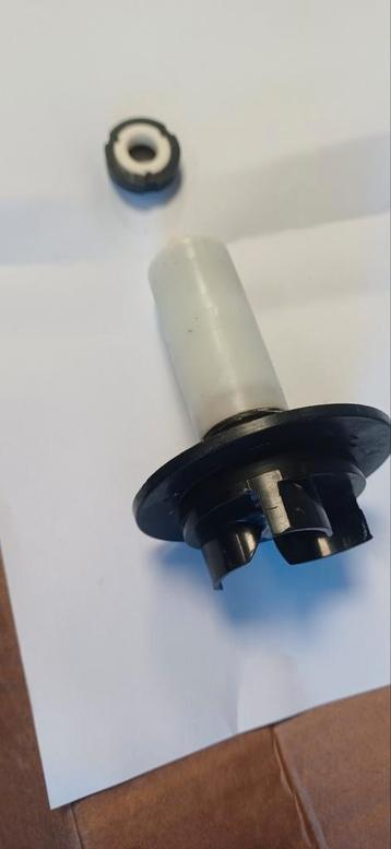 Oase pomp 10000 vervang rotor    beschikbaar voor biedingen