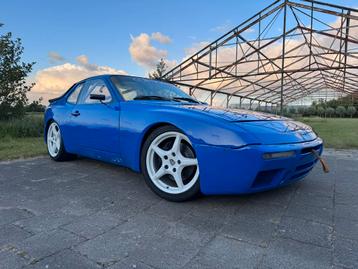 Te koop! Porsche 944 S2 racewagen beschikbaar voor biedingen