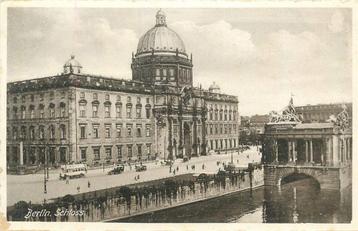 (381-299-035) Berlin Schloss beschikbaar voor biedingen