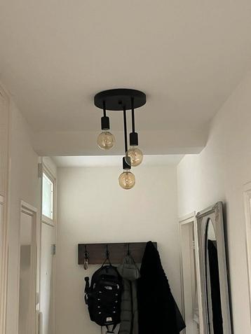 Plafondlamp te koop beschikbaar voor biedingen