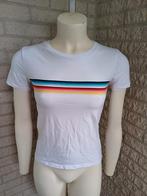 Shirt met regenboog van Forever21 maat S, Kleding | Dames, T-shirts, Wit, Ophalen of Verzenden, Zo goed als nieuw, Maat 36 (S)