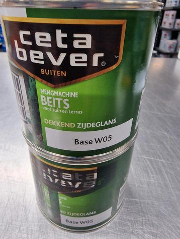 Cetabever buitenbeits wit 0,5 liter €5,50 