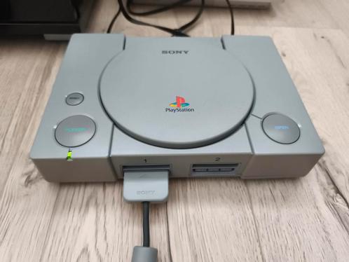 PlayStation 1 "AudioPhile" compleet, Spelcomputers en Games, Spelcomputers | Sony PlayStation 1, Zo goed als nieuw, Met 1 controller