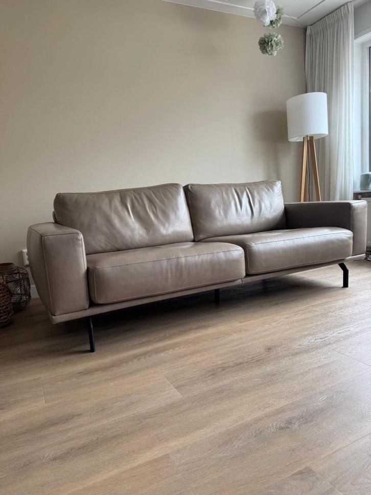Lederen bank, Huis en Inrichting, Banken | Bankstellen, Zo goed als nieuw, Rechte bank, Driepersoons, 200 tot 250 cm, 75 tot 100 cm
