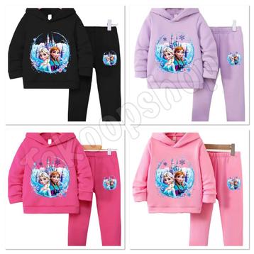 Partij kleding sets beschikbaar voor biedingen