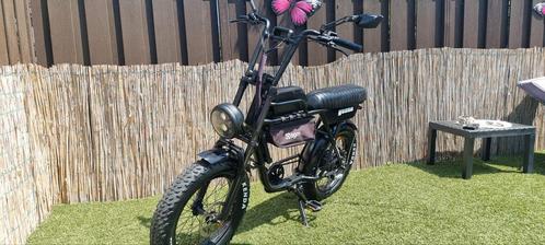 AGM GT 250 Fatbike, Fietsen en Brommers, Elektrische fietsen, Zo goed als nieuw, 50 km per accu of meer, Ophalen
