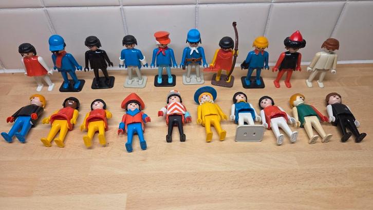 Vintage Playmobiel 1974 diverse poppetjes ca 20 stuks, Kinderen en Baby's, Speelgoed | Playmobil, Gebruikt, Los playmobil, Ophalen of Verzenden