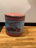 Opbergpoef Route 66 - 30x30cm, Huis en Inrichting, Ophalen, Gebruikt, Overige materialen, Minder dan 50 cm