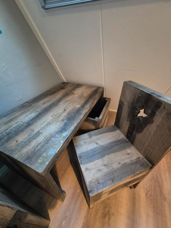 Steigerhouten Bureau met Stoel en Opbergbak, Huis en Inrichting, Bureaus, Gebruikt, Bureau, Met wielen, Ophalen
