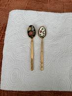 Vintage Lepels met Bloemmotief, Antiek en Kunst, Antiek | Bestek, Ophalen of Verzenden