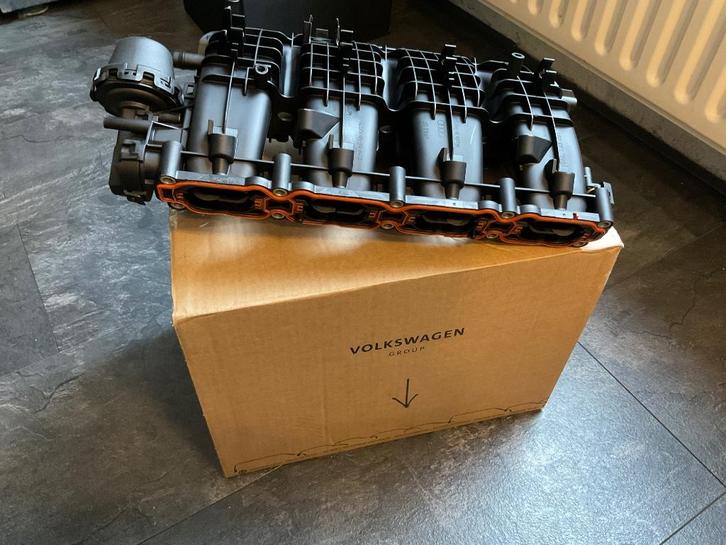 VW GOLF 7R INTAKE MANIFOLD IN DOOS, Auto-onderdelen, Motor en Toebehoren, Audi, Volkswagen, Nieuw, Verzenden