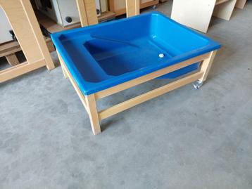 Laagste model Rolf zand- watertafel - 39cm laag! beschikbaar voor biedingen