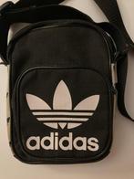 Adidas schoudertasje zwart wit logo 2 vakken met ritsen zgan, Ophalen of Verzenden, Zo goed als nieuw, Zwart, Overige merken