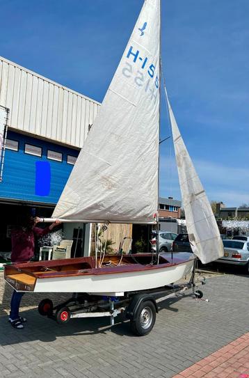 Stoere Hornet H155 escapade zeilboot met trailer beschikbaar voor biedingen
