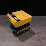 Omvormer adapter van 18v/220v voor Dewalt en DCA1820, Ophalen, Zo goed als nieuw