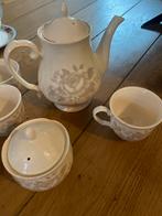 Vintage theeservies met rozenmotief, Antiek en Kunst, Ophalen