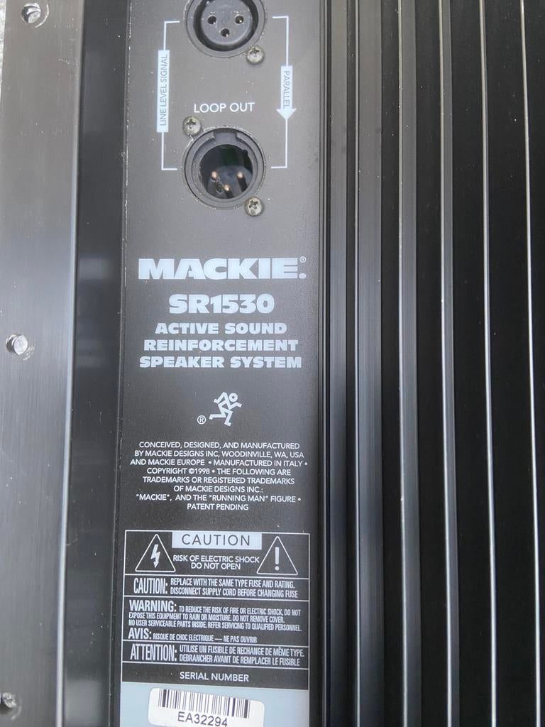 Mackie inbouw versterker, Ophalen, Zo goed als nieuw, Licht