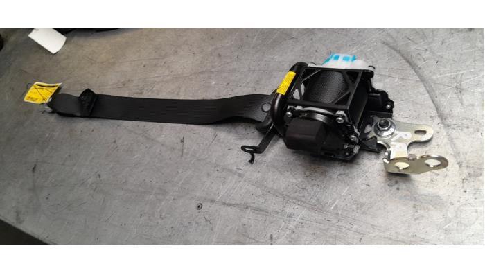 Veiligheidsgordel rechts-achter van een Toyota C-HR, Auto-onderdelen, Interieur en Bekleding, Toyota, Gebruikt, 3 maanden garantie